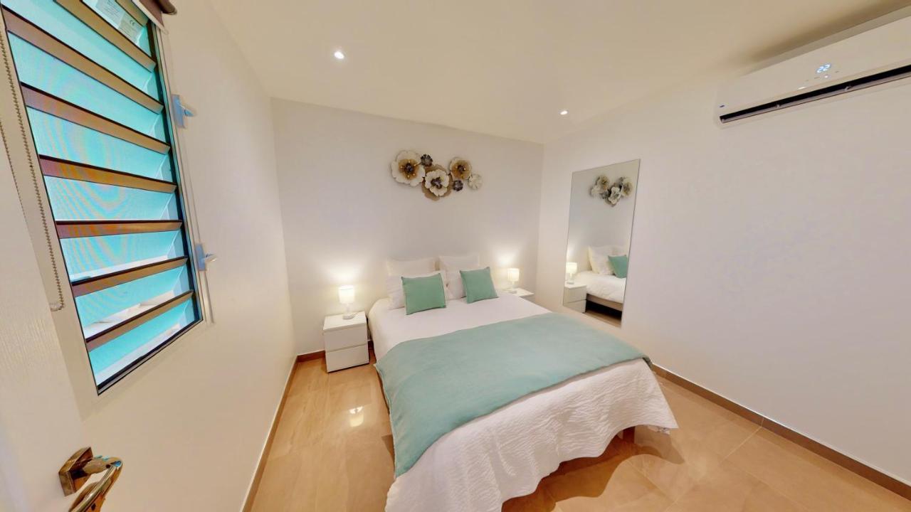 Les Lauriers - Piscine Sur Le Toit - Anse Marcel Apartment Exterior photo
